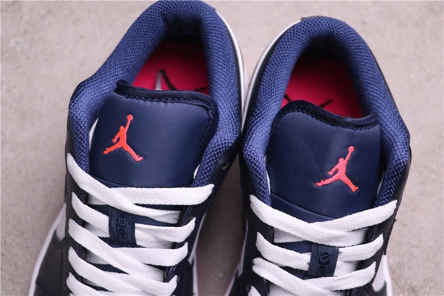 40USD AJ1 Air Jordan 1 low RELEASING IN OBSIDIAN AND EMBER GLOW 553558 40USD AJ1 Air Jordan 1 low RELEASING IN OBSIDIAN AND EMBER GLOW 553558