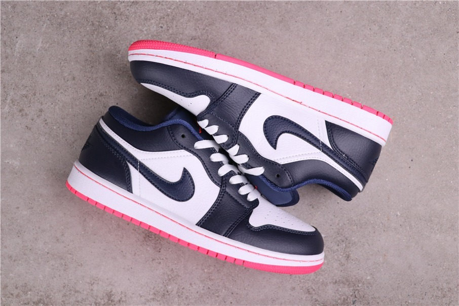 40USD AJ1 Air Jordan 1 low RELEASING IN OBSIDIAN AND EMBER GLOW 553558 40USD AJ1 Air Jordan 1 low RELEASING IN OBSIDIAN AND EMBER GLOW 553558