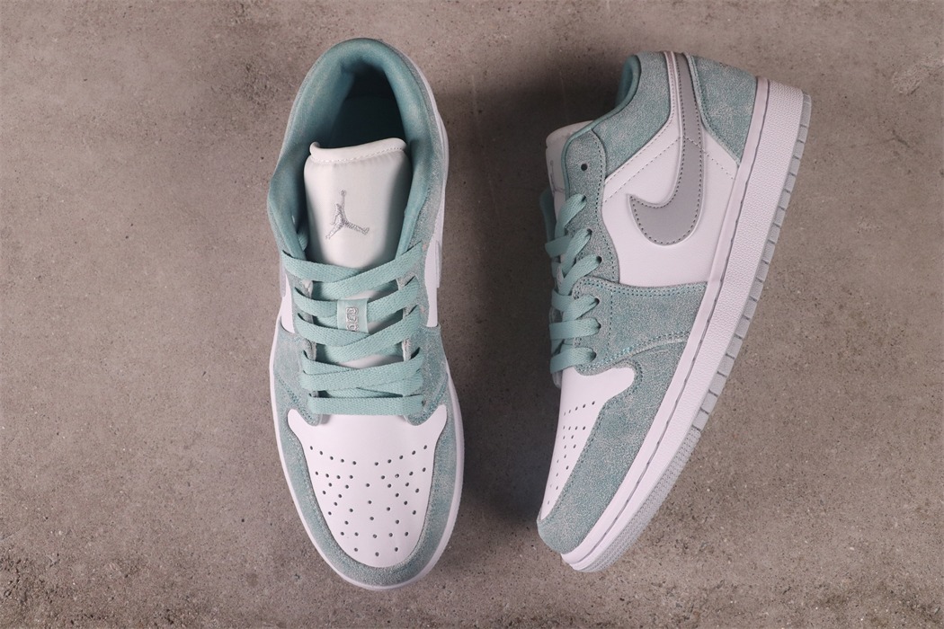 $44 Air Jordan 1 Low DN3705-301 Size 36-46