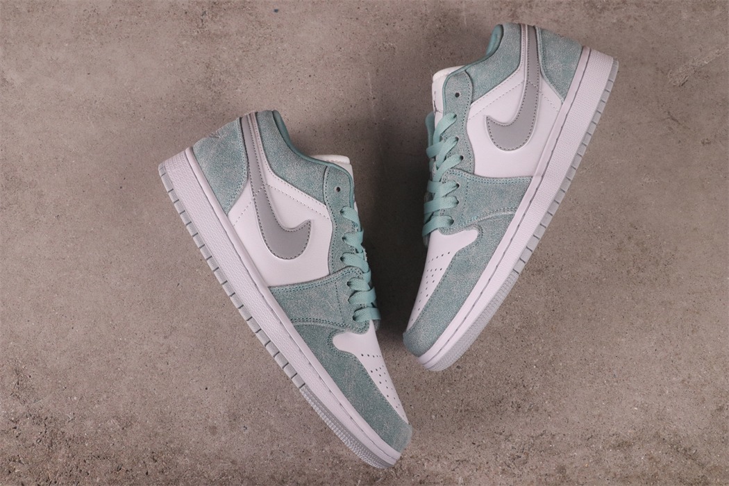 $44 Air Jordan 1 Low DN3705-301 Size 36-46