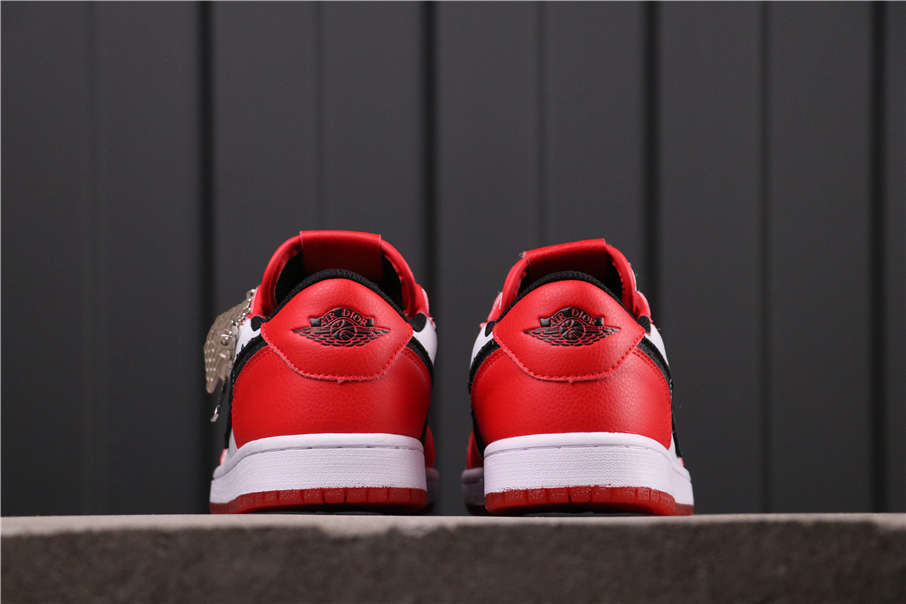 44USD Air Jordan 1 Low Satin Snake 36-45