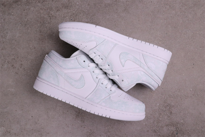 49USD Air Jordan 1 Low Triple White 553558-130 Size 36-46