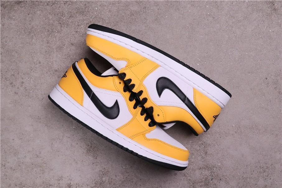 58USD Air Jordan 1 Low “Sweater” CZ4776-107 36-46