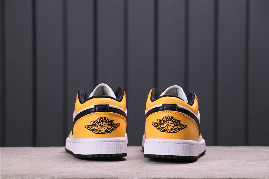 58USD Air Jordan 1 Low “Sweater” CZ4776-107 36-46