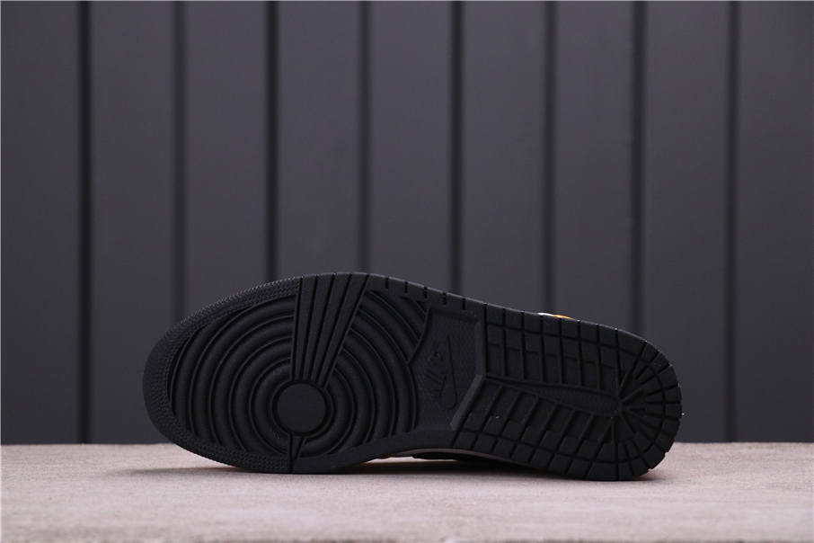 58USD Air Jordan 1 Low “Sweater” CZ4776-107 36-46