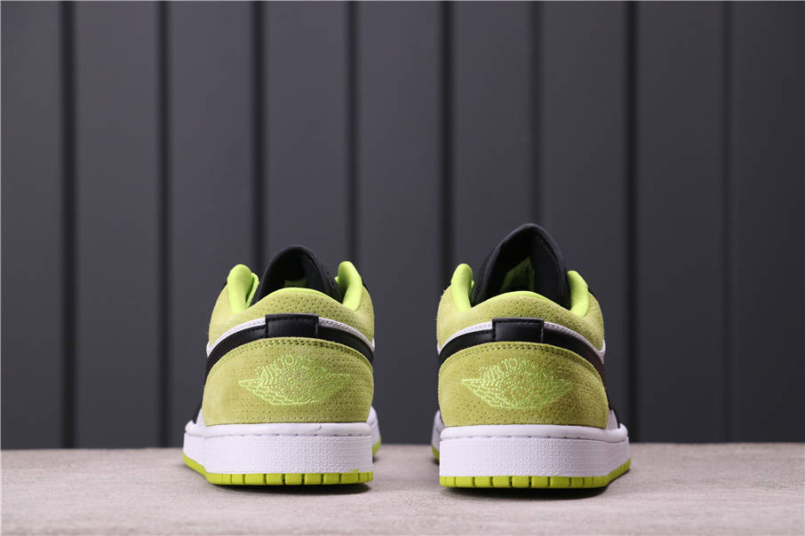58USD Air Jordan 1 Mid CK3022-003 40-46