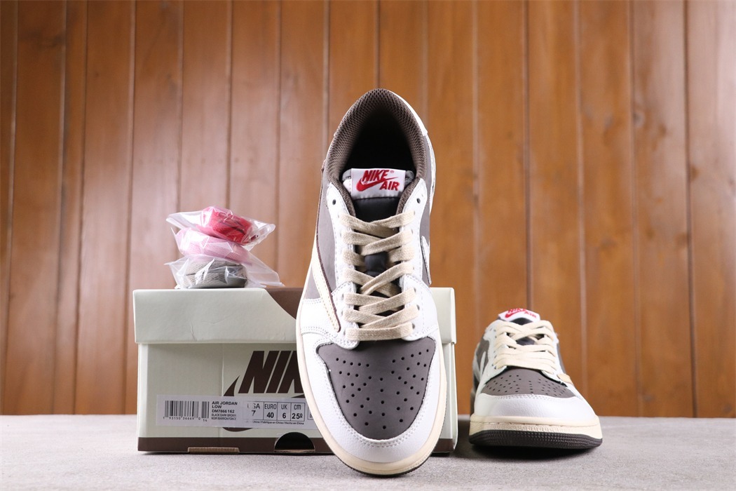 US$31 Air Jordan 1 Low Reverse Mocha DM7866-162 Size 36-47.5 US$31 Air Jordan 1 Low Reverse Mocha DM7866-162 Size 36-47.5