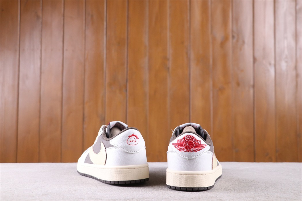 US$31 Air Jordan 1 Low Reverse Mocha DM7866-162 Size 36-47.5 US$31 Air Jordan 1 Low Reverse Mocha DM7866-162 Size 36-47.5