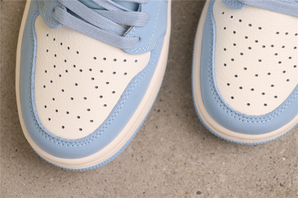 US$35 Air Jordan 1 Low SE DM7866-400 浅蓝 Size 36-46（36 36.5 37.5 38 38.5 39 40 40.5 41 42 42.5 43 44