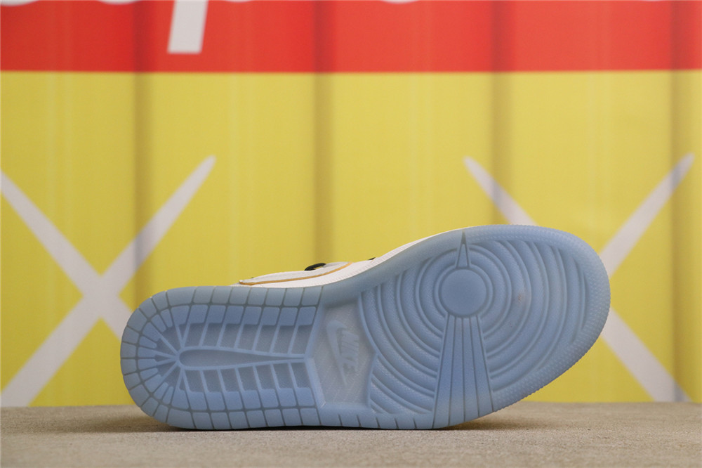 US$40 Air Jordan 1 Low FN8901-164 绑带月球轨迹 Size 36-46（ 36 36.5 37.5 38 38.5 39 40 40.5 41 42 42.5 43