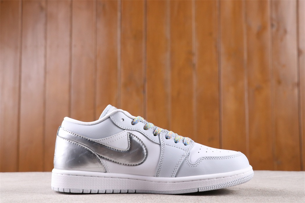 US$40 Air Jordan 1 Low SE DX6070-101 Size 36-46