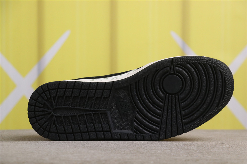 US$40 Air Jordan 1 Low SJ2068-101 黑白LV Size 36-47.5( 36 36.5 37.5 38 38.5 39 40 40.5 41 42 42.5 43 US$40 Air Jordan 1 Low SJ2068-101 黑白LV Size 36-47.5( 36 36.5 37.5 38 38.5 39 40 40.5 41 42 42.5 43