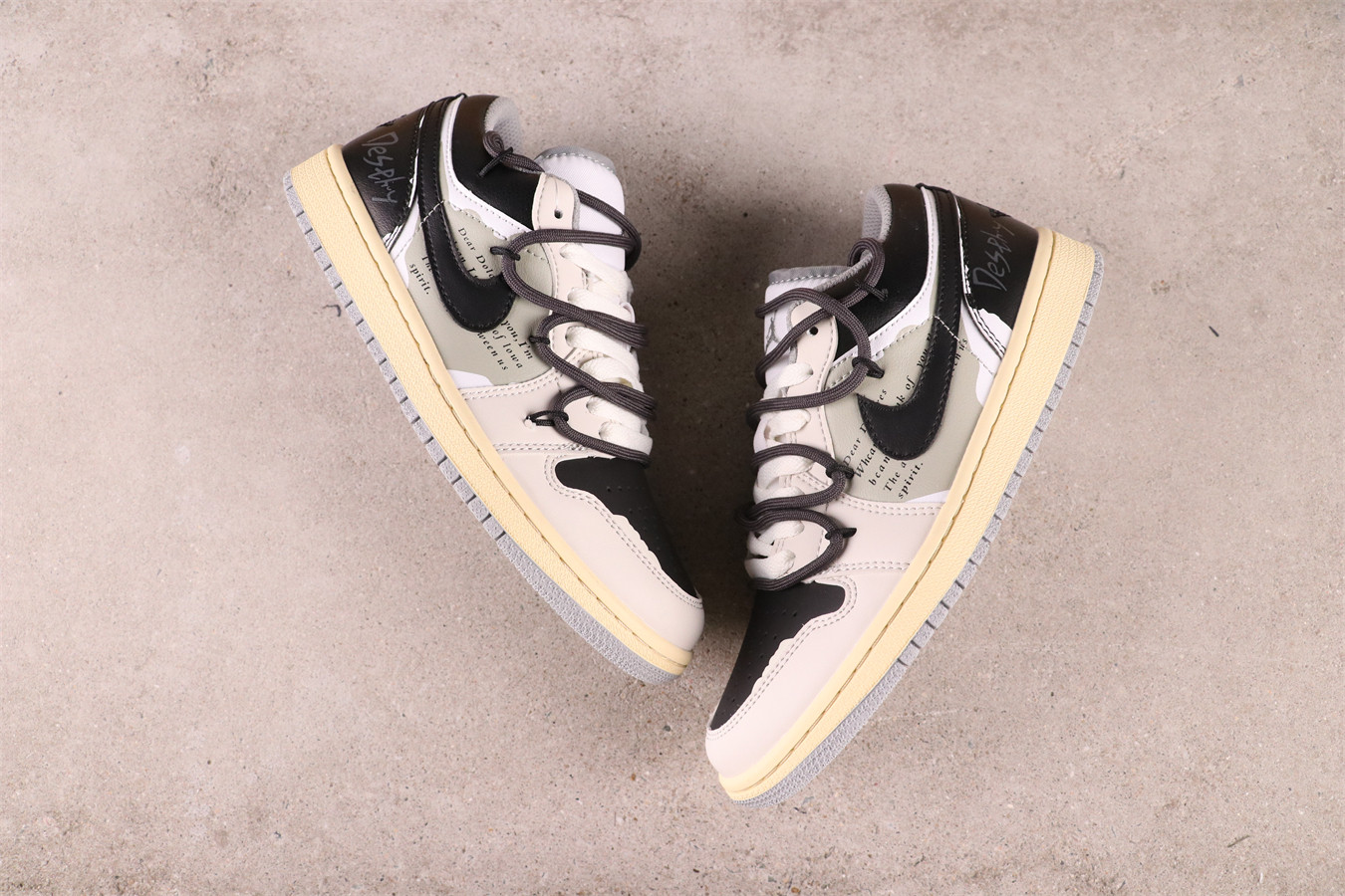 US$40 Air Jordan 1 Low553560-412Size 36-39