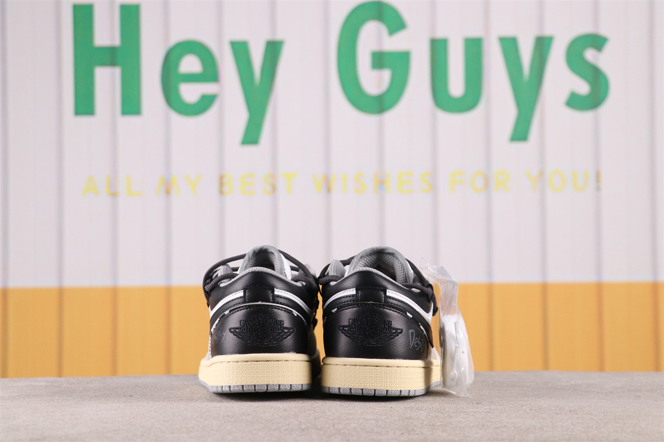 US$40 Air Jordan 1 Low553560-412Size 36-39