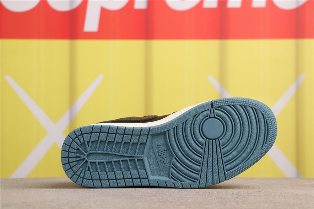 US$40 Air Jordan 1 LowFJ5478-010 黑蓝蛇纹勾 Size 36-46
