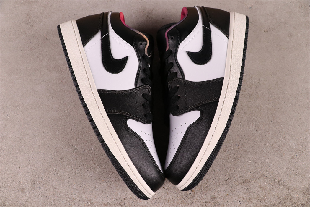US$40Travis Scott x Air Jordan 1 Low DQ8244-001 Size 36-46