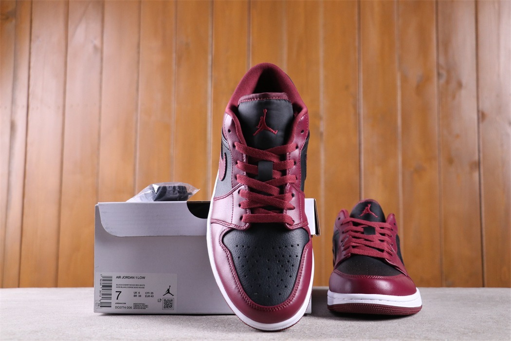 US$44 Air Jordan 1 Low DC0774-006 SIZE 36-46