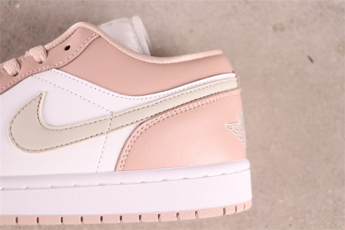 US$44 Air Jordan 1 Low DC0774-120 白粉 Size 36-46