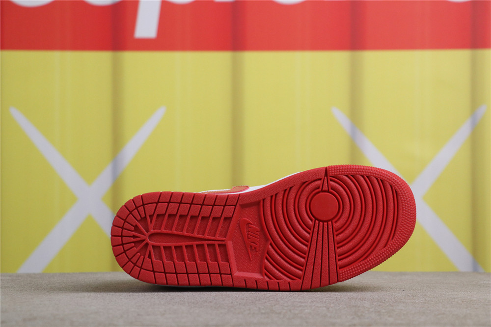 US$44 Air Jordan 1 Low FQ1935-018 白红 Size 36-46(36 36.5 37.5 38 38.5 39 40.5 41 42 42.5 43 44 44.5 US$44 Air Jordan 1 Low FQ1935-018 白红 Size 36-46(36 36.5 37.5 38 38.5 39 40.5 41 42 42.5 43 44 44.5