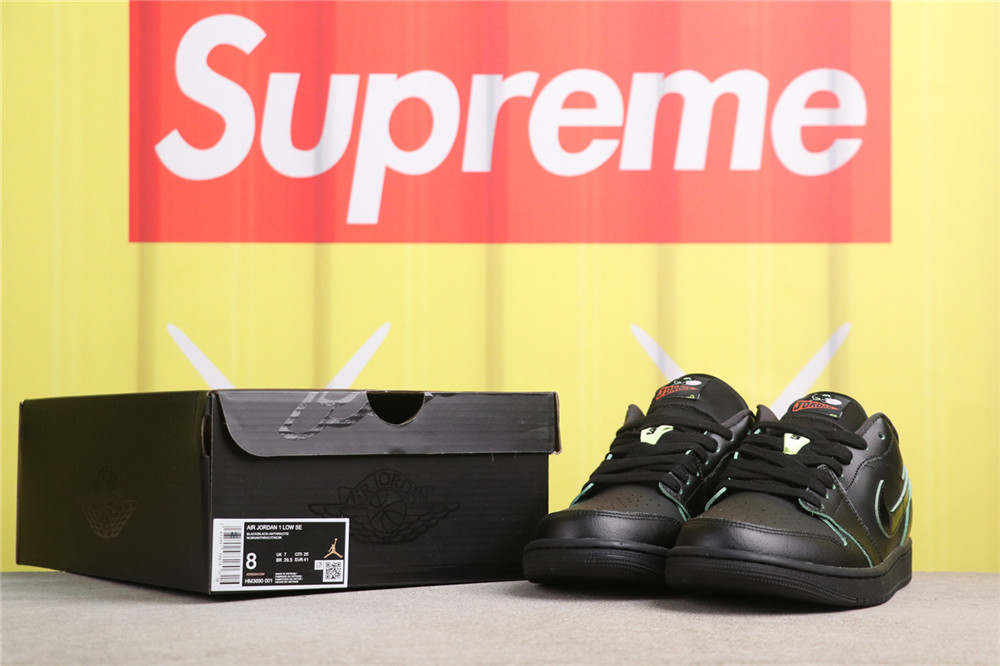 US$44 Air Jordan 1 Low OG HM3690-001 黑绿 Size 36-46（36 36.5 37.5 38 38.5 39 40 40.5 41 42 42.5 43 44