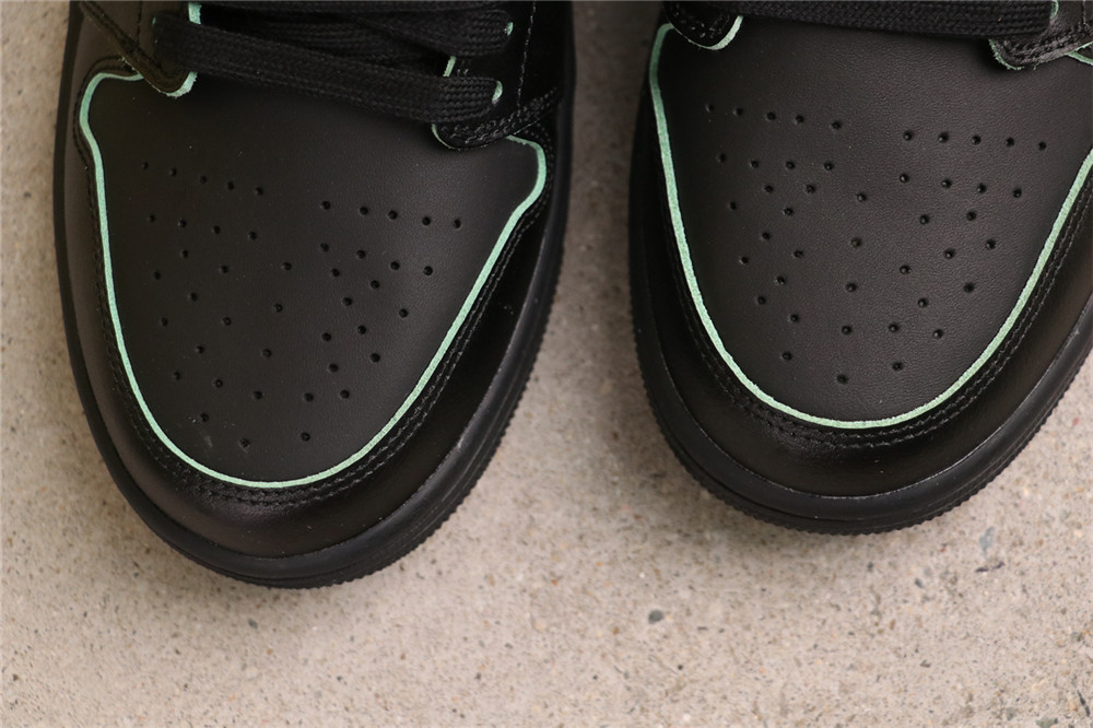 US$44 Air Jordan 1 Low OG HM3690-001 黑绿 Size 36-46（36 36.5 37.5 38 38.5 39 40 40.5 41 42 42.5 43 44