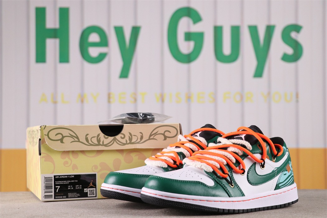 US$48 Travis Scott x Air Jordan 1 Low 553558-062 Size 35.5-47.5
