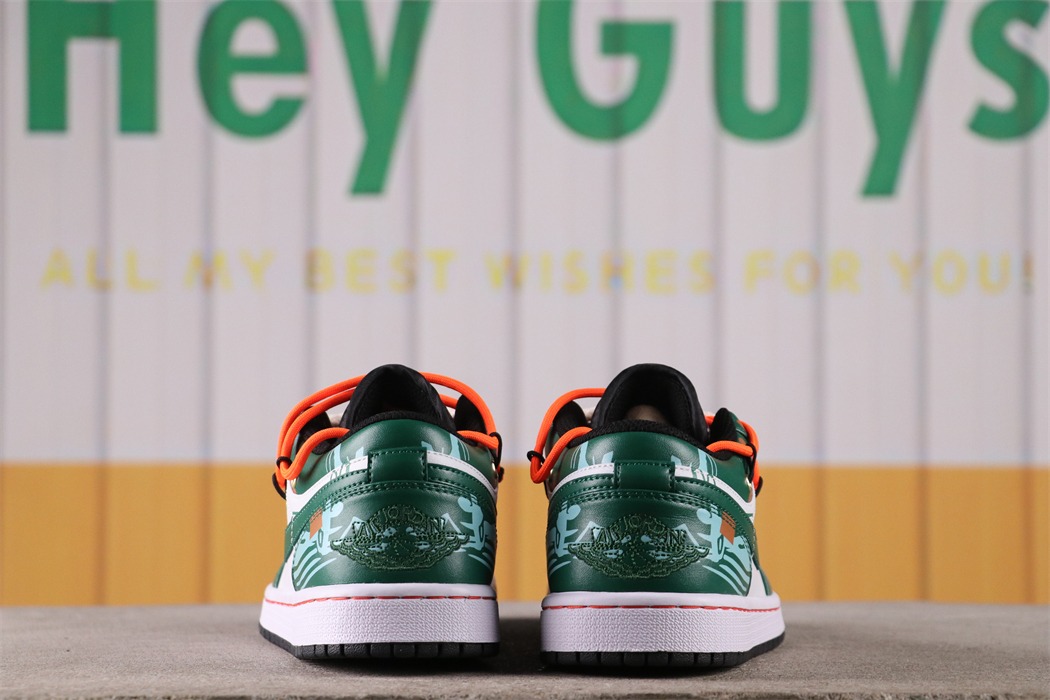 US$48 Travis Scott x Air Jordan 1 Low 553558-062 Size 35.5-47.5