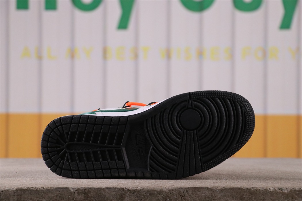US$48 Travis Scott x Air Jordan 1 Low 553558-062 Size 35.5-47.5