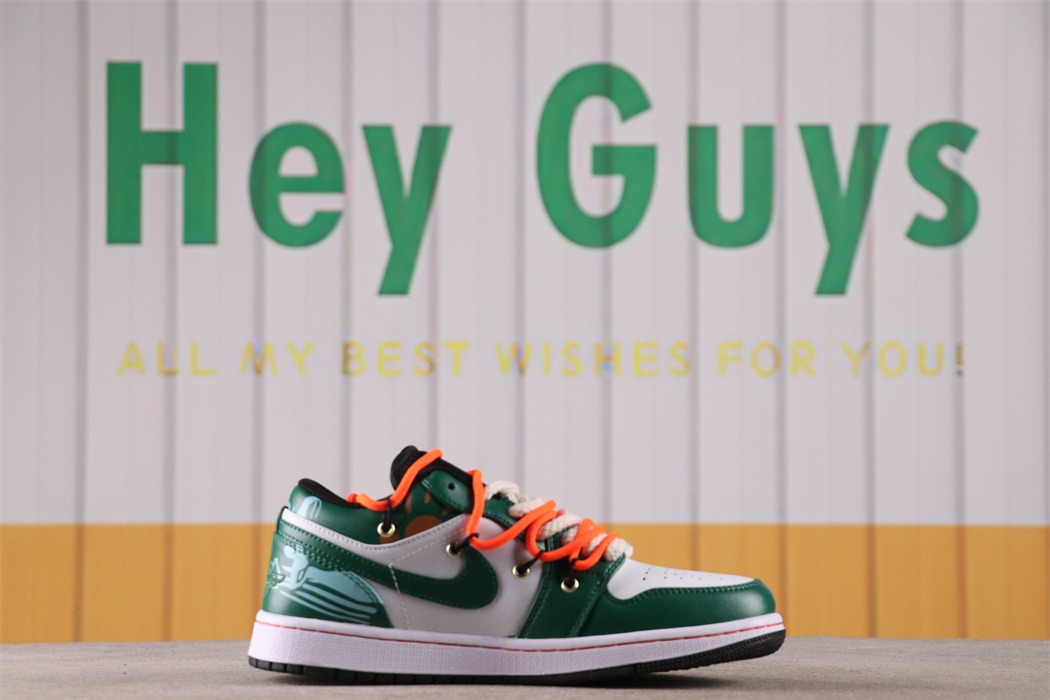 US$48 Travis Scott x Air Jordan 1 Low 553558-062 Size 35.5-47.5