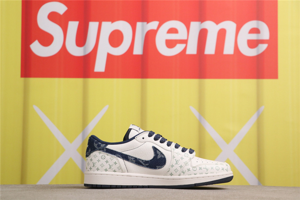 US$53 Air Jordan Travis Scott x Air Jordan 1 Low OG SP SJ2068-004 LV白蓝牛仔 Size 36-46 US$53 Air Jordan Travis Scott x Air Jordan 1 Low OG SP SJ2068-004 LV白蓝牛仔 Size 36-46