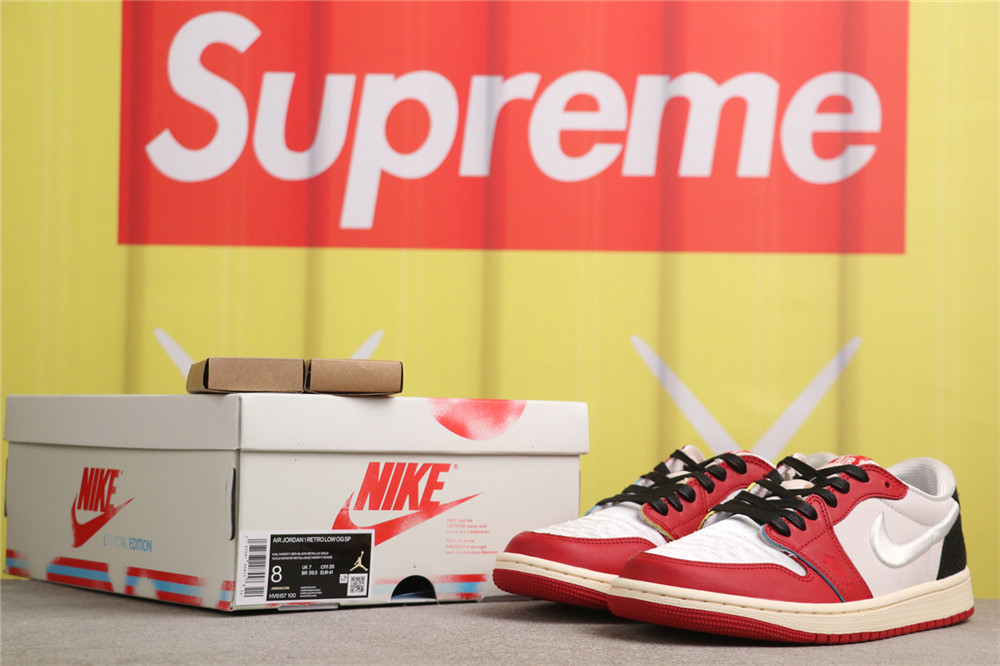 US$53 Trophy Room x Air Jordan 1 Low Home HV6157-100 芝加哥白红 Size 40-47.5 US$53 Trophy Room x Air Jordan 1 Low Home HV6157-100 芝加哥白红 Size 40-47.5