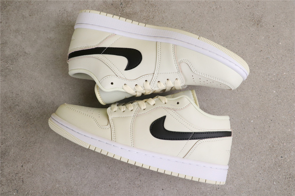 USD$35 Air Jordan 1 Low Coconut Milk DC0774-121 椰奶白黑钩子 Size 36-46