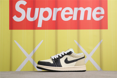 USD$35 Air Jordan 1 Low SE COCONUT MILKBLACK HQ3437-101 椰奶黑 Size 36-46