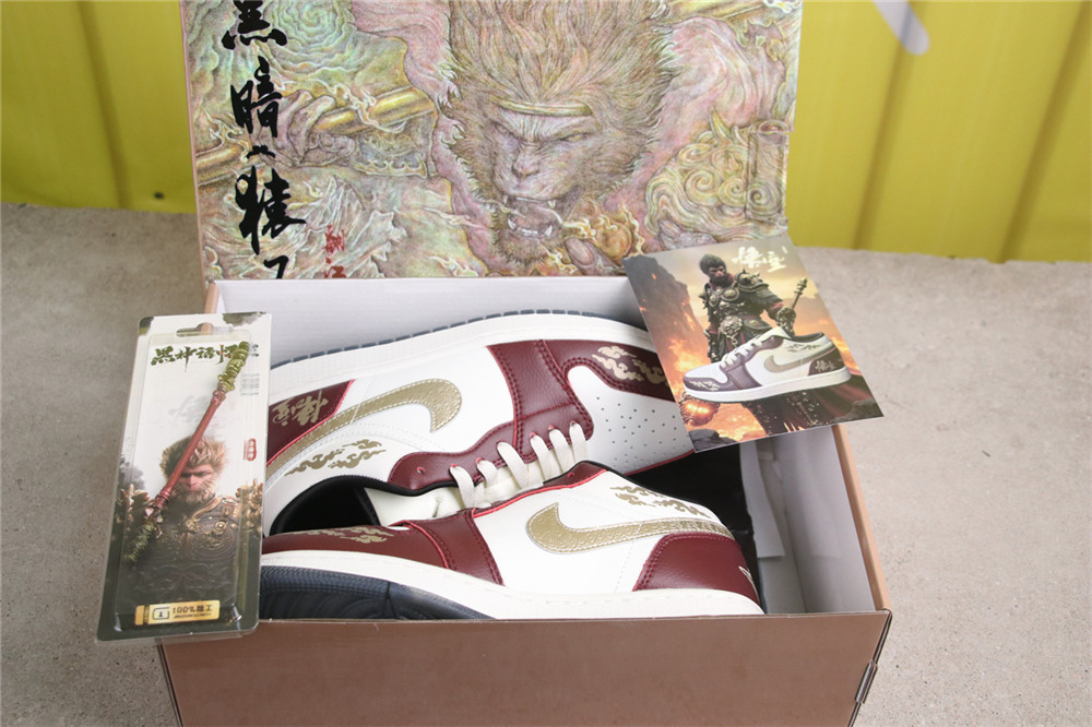 USD$35 Air Jordan 1 low FJ5735-100 悟空金羽钩 Size 36-46（36 36.5 37.5 38 38.5 39 40.5 41 42 42.5 43 44 4