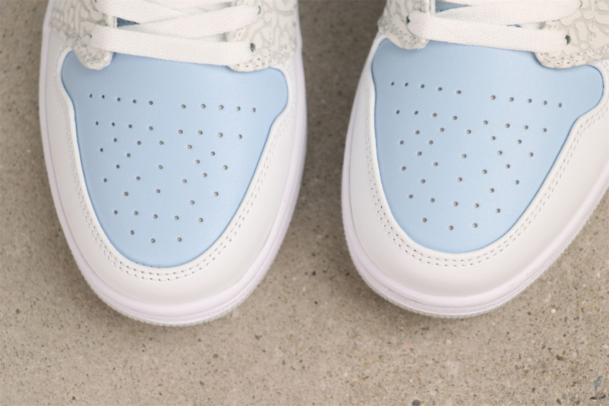 ????USD$35 Air Jordan Low   Style：IB7692-400