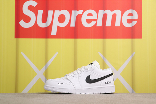 USD$40 Air Jordan 1 Low HF3188-106 白黑古驰 Size 36-45（36 36.5 37.5 38 38.5 39 40 40.5 41 42 42.5 43 44