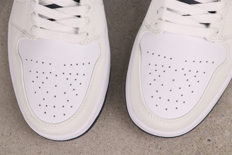 ????USD$40 Air Jordan 1 Low Style：553558-414