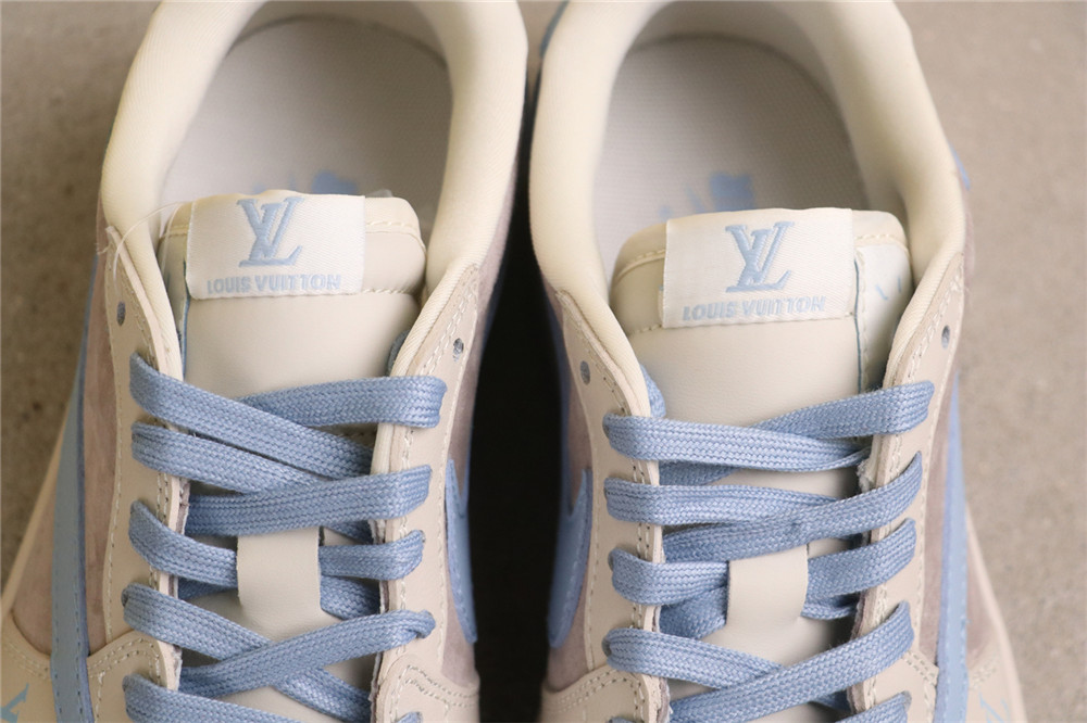 USD$40 Air Jordan Travis Scott x Air Jordan 1 Low OG SP LX1988-101 LV灰浅蓝 Size 36-45 USD$40 Air Jordan Travis Scott x Air Jordan 1 Low OG SP LX1988-101 LV灰浅蓝 Size 36-45