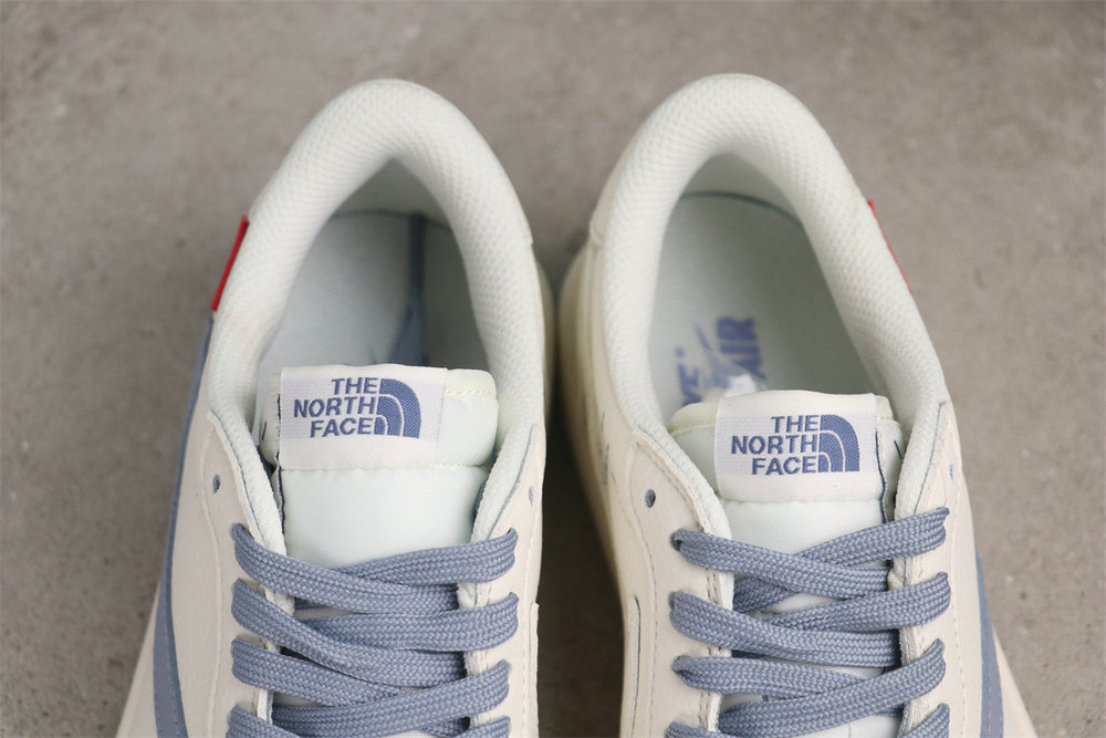 ????USD$44   AIR JORDAN 1 LOW  Style：DIY1688-007