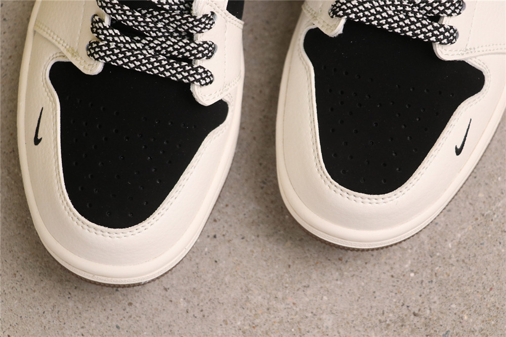 USD$44 Air Jordan 1 Low XX2401-001 Supreme米黑 Size 36-45(36 36.5 37.5 38 38.5 39 40 40.5 41 42 42.5 USD$44 Air Jordan 1 Low XX2401-001 Supreme米黑 Size 36-45(36 36.5 37.5 38 38.5 39 40 40.5 41 42 42.5