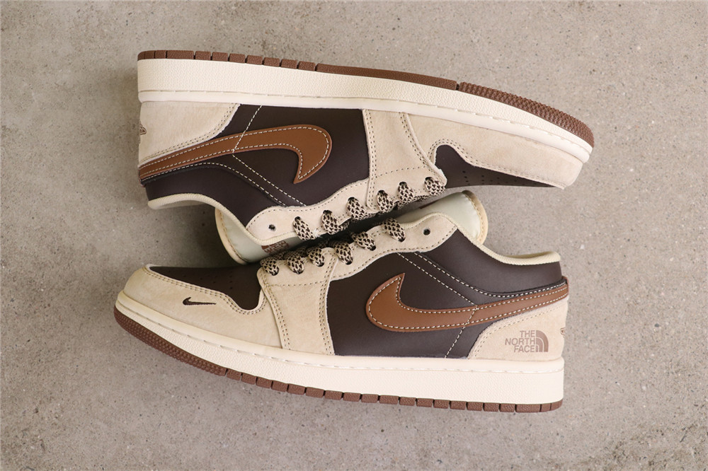 USD$44 Air Jordan 1 Low XX2407-007 北面咖棕 Size 36-45(36 36.5 37.5 38 38.5 39 40 40.5 41 42 42.5 43 44 USD$44 Air Jordan 1 Low XX2407-007 北面咖棕 Size 36-45(36 36.5 37.5 38 38.5 39 40 40.5 41 42 42.5 43 44