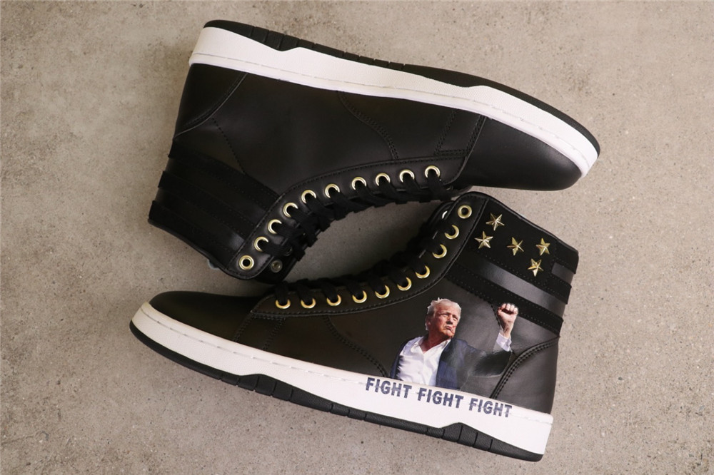 USD$44 Air Jordan 1 PKTLP7 特兰普黑金 Size 40-47.5（40 40.5 41 42 42.5 43 44 44.5 45 46 47.5）