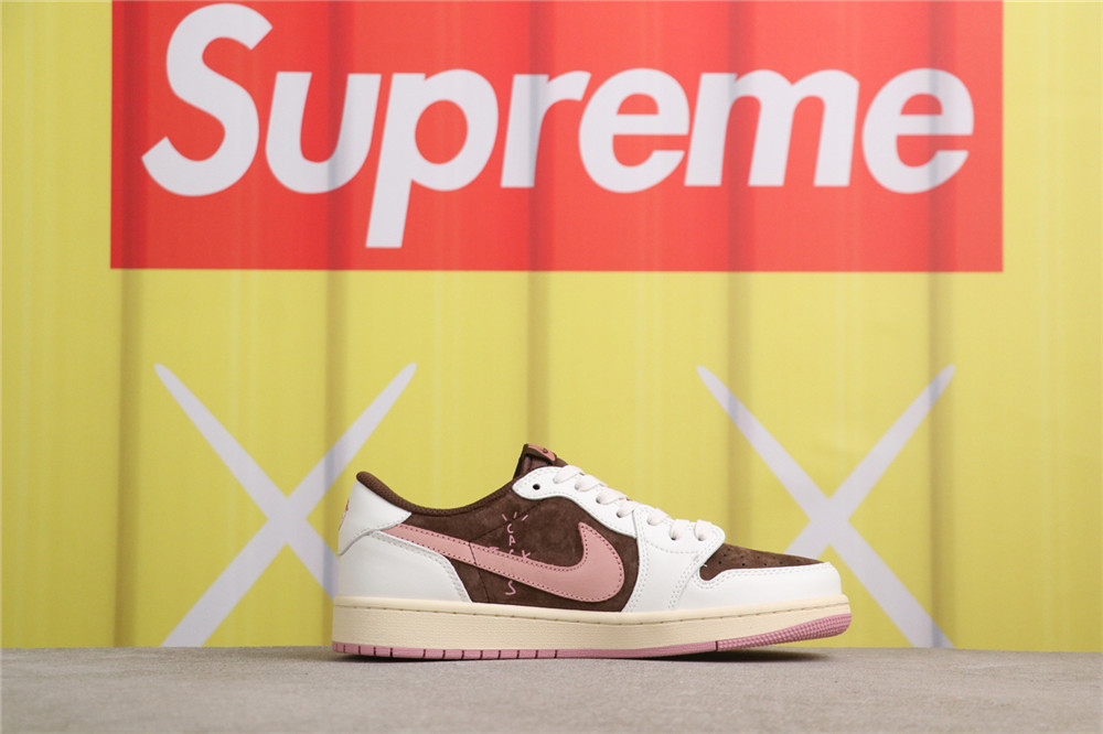 USD$44 Air Jordan Travis Scott x Air Jordan 1 Low DZ4137-206 棕粉 Size 36-46 USD$44 Air Jordan Travis Scott x Air Jordan 1 Low DZ4137-206 棕粉 Size 36-46