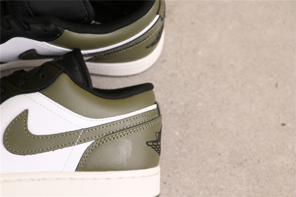 USD$48 Air Jordan 1 Low 553558-092 黑绿脚趾 Size 35.5-46（35.5 36 36.5 37.5 38 38.5 39 40 40.5 41 42 42.