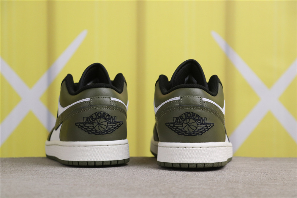 USD$48 Air Jordan 1 Low 553558-092 黑绿脚趾 Size 35.5-46（35.5 36 36.5 37.5 38 38.5 39 40 40.5 41 42 42.