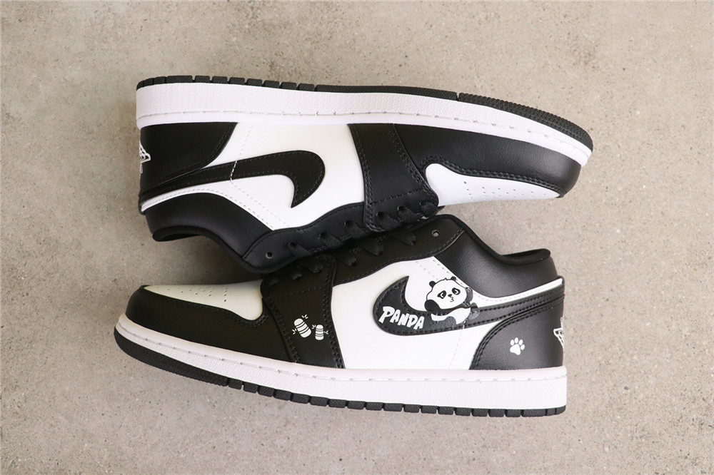 USD$48 Air Jordan A Air Jordan 1 Low Panda DC0774-101 手绘黑白熊猫 Size 36-47.5