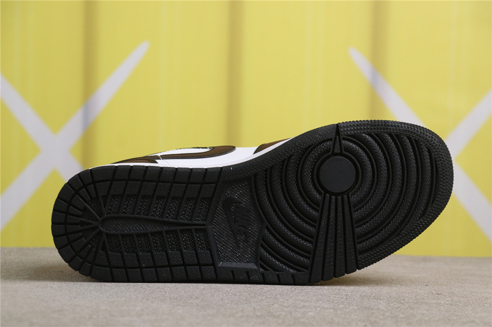 USD$48 Air Jordan A Air Jordan 1 Low Panda DC0774-101 手绘黑白熊猫 Size 36-47.5