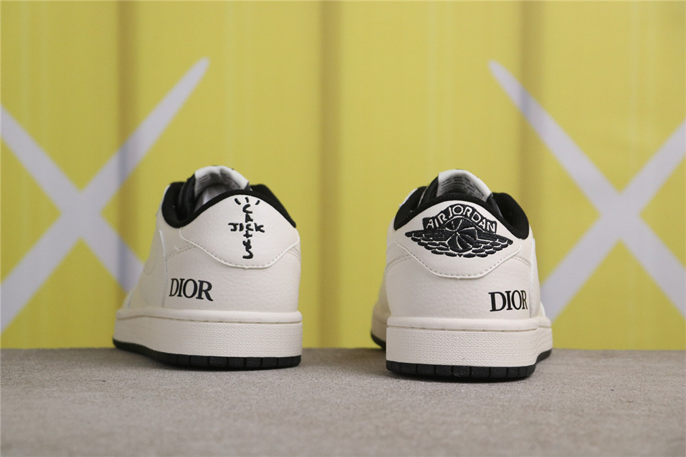USD$53 Air Jordan 1 Low LJ5188-025 迪奥米黑 Size 36-45（ 36 36.5 37.5 38 38.5 39 40 40.5 41 42 42.5 43 4