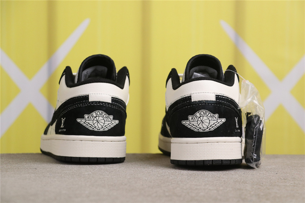 USD$53 Air Jordan 1 Low SJ9950-001 LV印花黑白 Size 36-45(36 36.5 37.5 38 38.5 39 40 40.5 41 42 42.5 43 USD$53 Air Jordan 1 Low SJ9950-001 LV印花黑白 Size 36-45(36 36.5 37.5 38 38.5 39 40 40.5 41 42 42.5 43