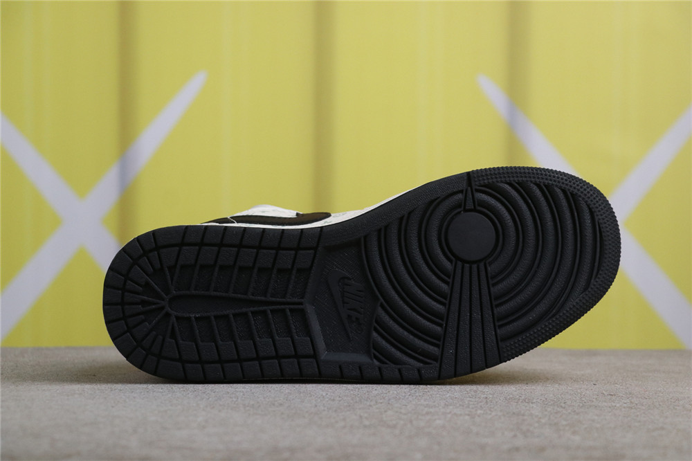USD$53 Air Jordan 1 Low SJ9950-006 LV印花米白 Size 36-45(36 36.5 37.5 38 38.5 39 40 40.5 41 42 42.5 43 USD$53 Air Jordan 1 Low SJ9950-006 LV印花米白 Size 36-45(36 36.5 37.5 38 38.5 39 40 40.5 41 42 42.5 43